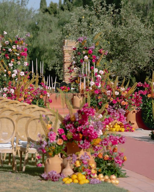 Persian wedding in Spain. Sofreh. Cartuja de Ara Christi