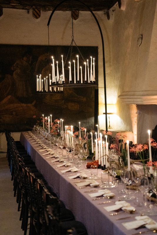 Wedding planner Valencia. Laura y George, wedding aniversary at Palacio Sot de Ferrer. Event planner. Destination wedding planner.